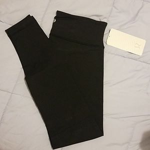 Lululemon Wunder Under LR tight